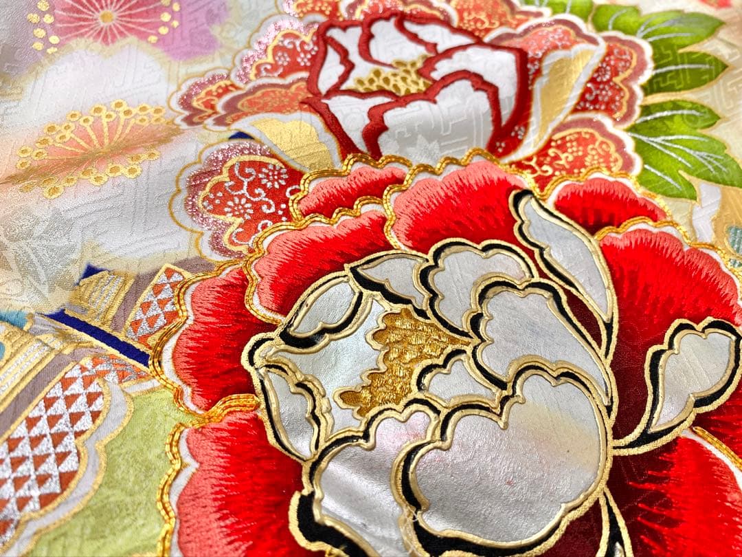 ⭐︎K0832 美品 正絹 振袖 レンタル店放出品 ガード加工 古典柄 11号