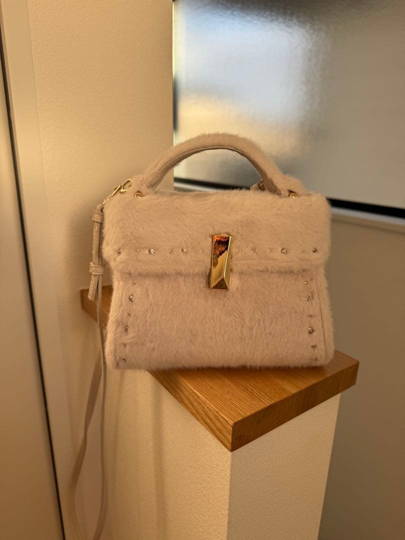 CELFORD リュタン　ビジュースタッズファーポシェット