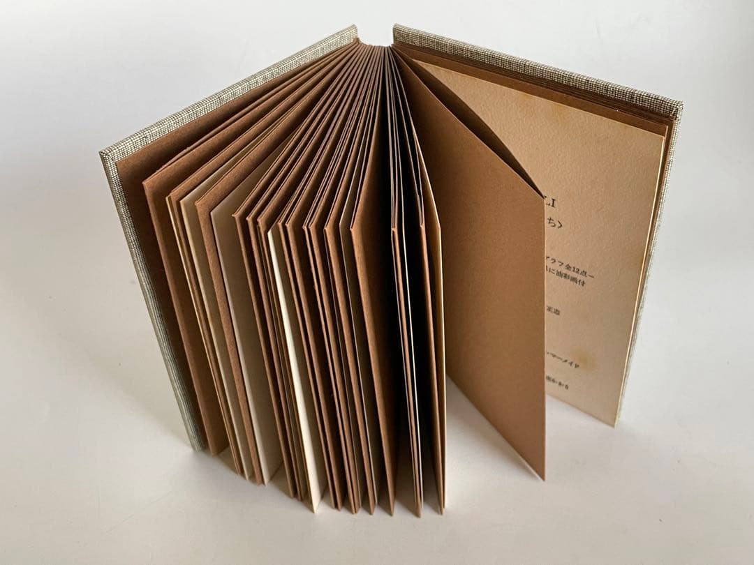 小松崎邦雄　リトグラフ石版画集 12の天使たち専用本型木箱付 限定本