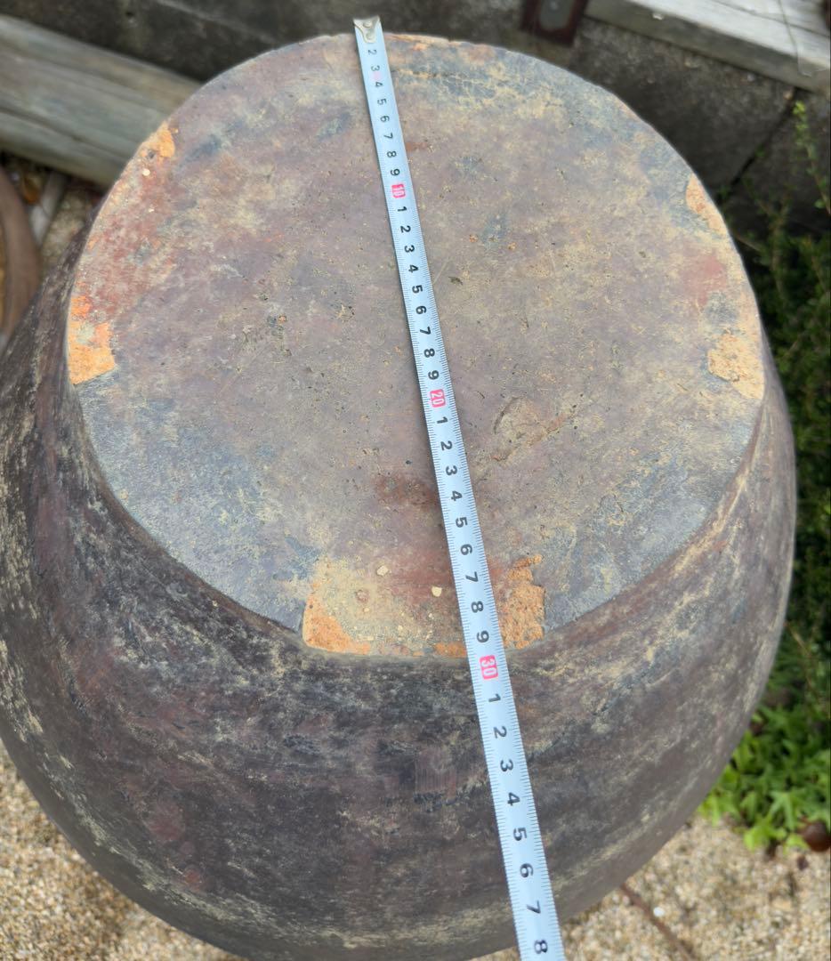 ツボ　メダカ　睡蓮　庭　壺　風情　陶器製 鉢 大甕　甕　水甕　水瓶　インテリア