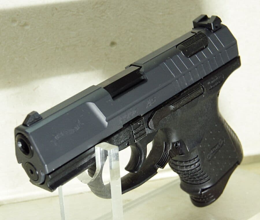 マルゼン ワルサーP99コンパクトブローバック グリップエクステンション付