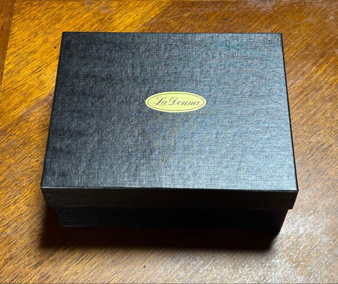 曲線形状 LADONNAガラス製 写真額縁 Kサイズ