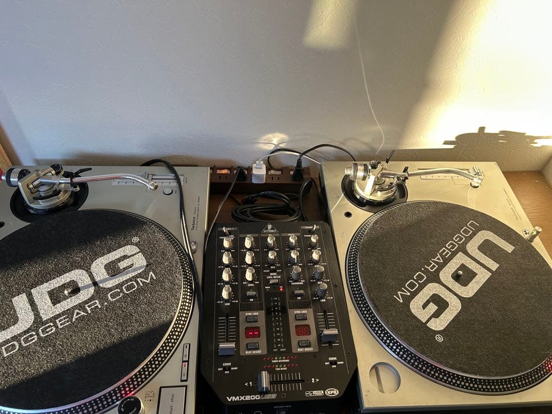 テクニクス　SL1200 MK5 ターンテーブル　ミキサーセット　完動品　DJ