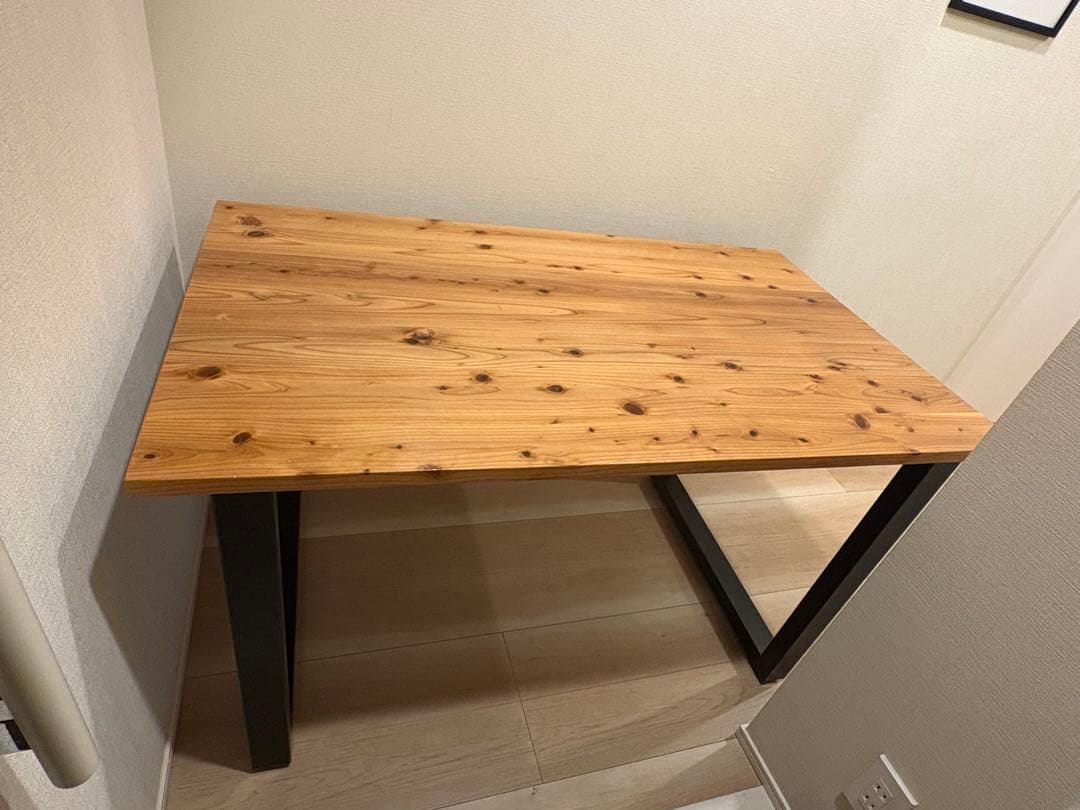 KANADEMONOTHE TABLE / 無垢 杉×Black Steel