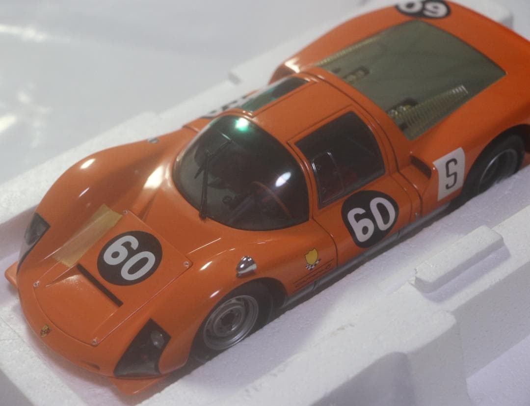 ミニチャンプス　ポルシェ906 1966ニューブルクリンク 　1/18 中古品