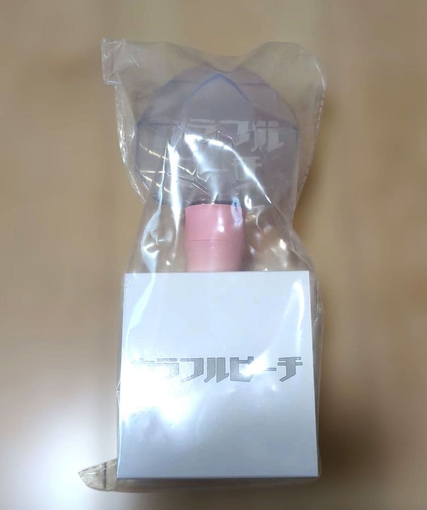 新品　カラフルピーチ　ペンライト　うちわ