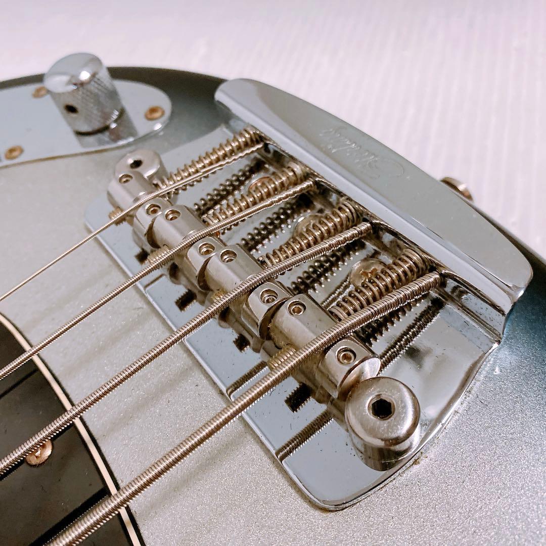 Sterling by Musicman Ray34　4弦ベースギター