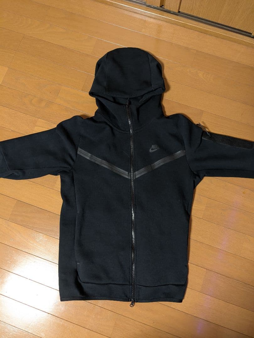 NIKE テックフリース 旧型 S
