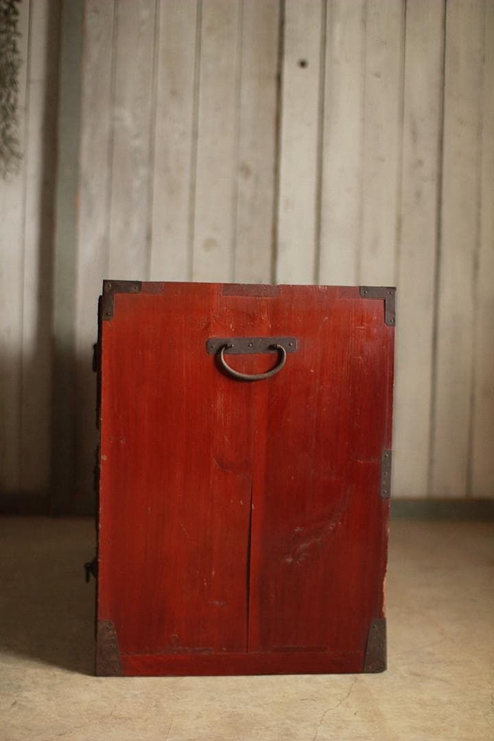 綺麗な打ち出し金具庄内箪笥　4杯　タンス　収納　古家具　古民家　時代家具