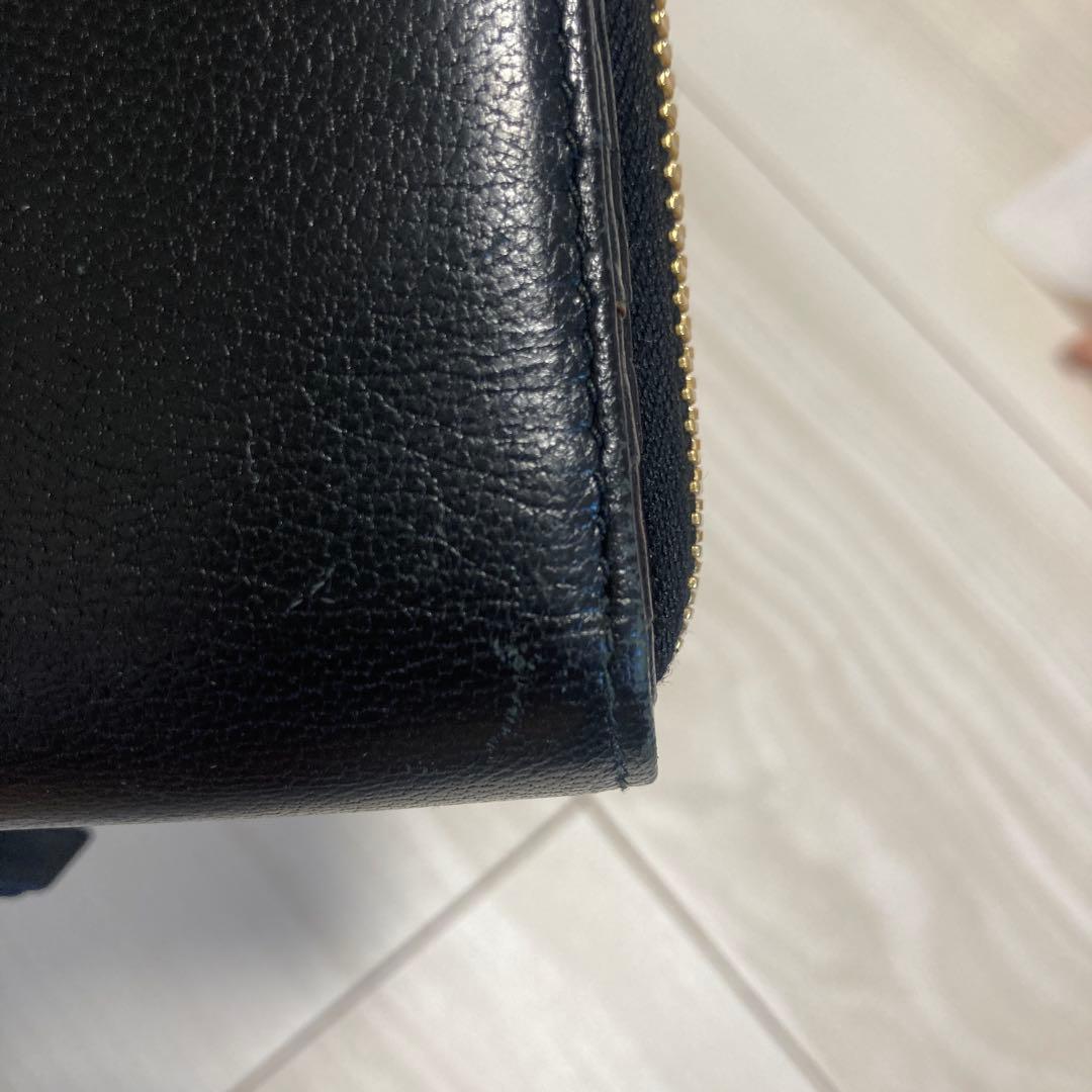 MIU MIU 二つ折り財布 黒 ブラック
