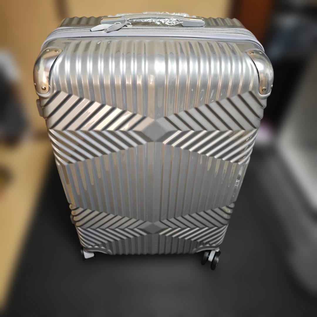 新品 スーツケース 2点セット 拡張機能付き TSAロック搭載