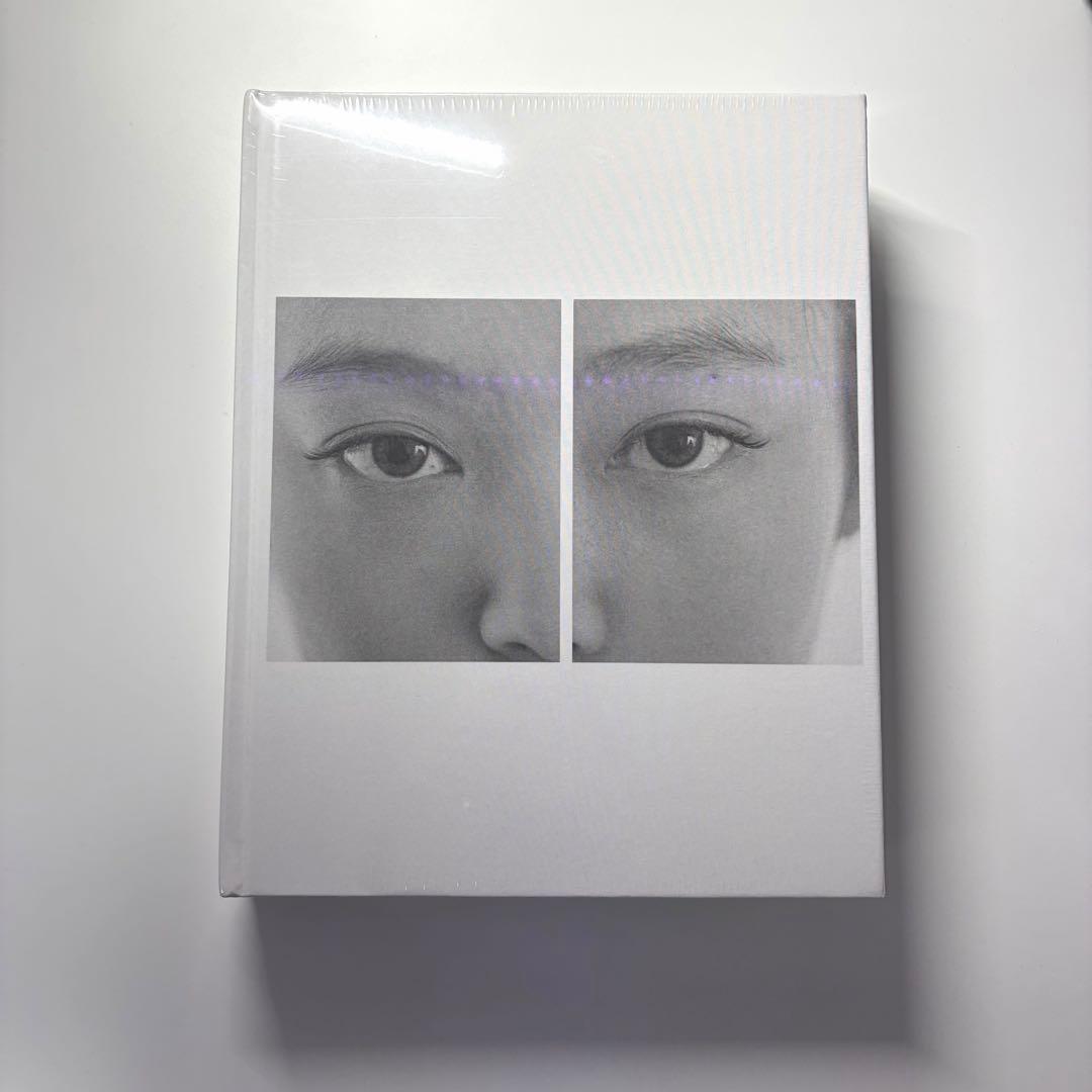 JENNIE フォトブック “J2NNI5”