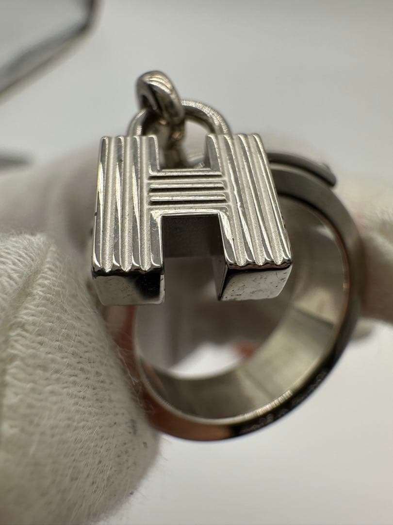 処分値下げ　HERMES オレンジ ロック付きリング
