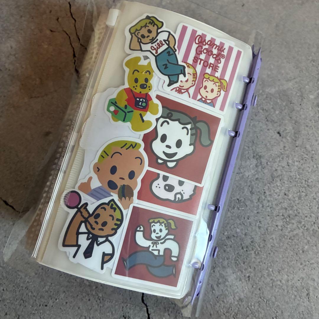 箱入り❤️プレゼントラッピング済❤️シール帳完成品A6サイズ13ページ＋レフィル５枚