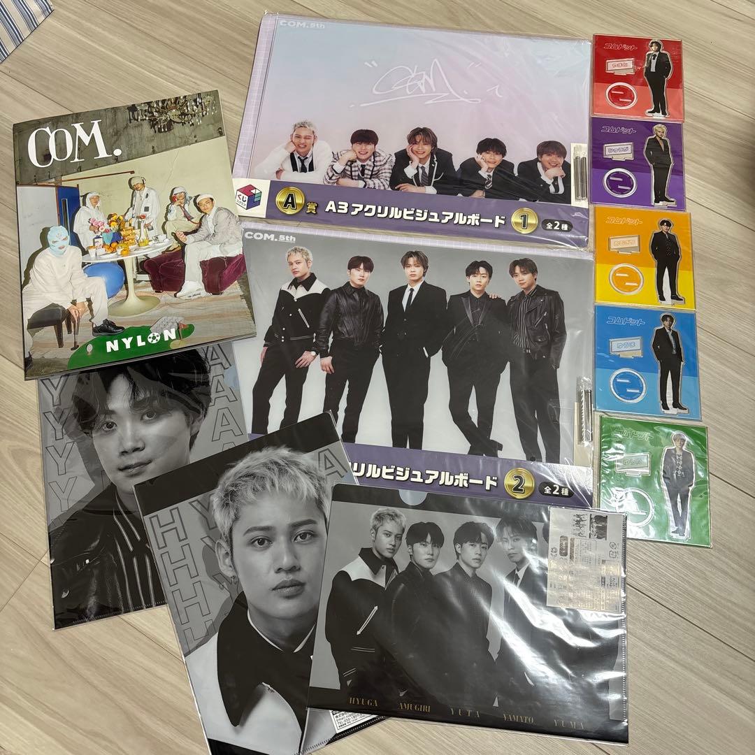 コムドット アクリルビジュアルボード＆アクスタ セット