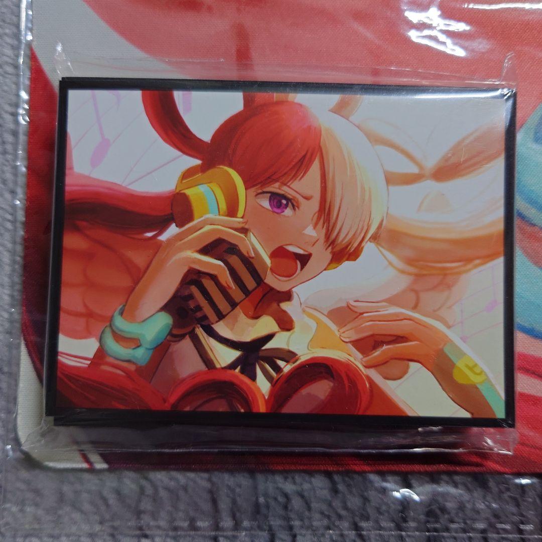 β1 ワンピース マイク&叫びの歌 ウタ スリーブ&プレイマット