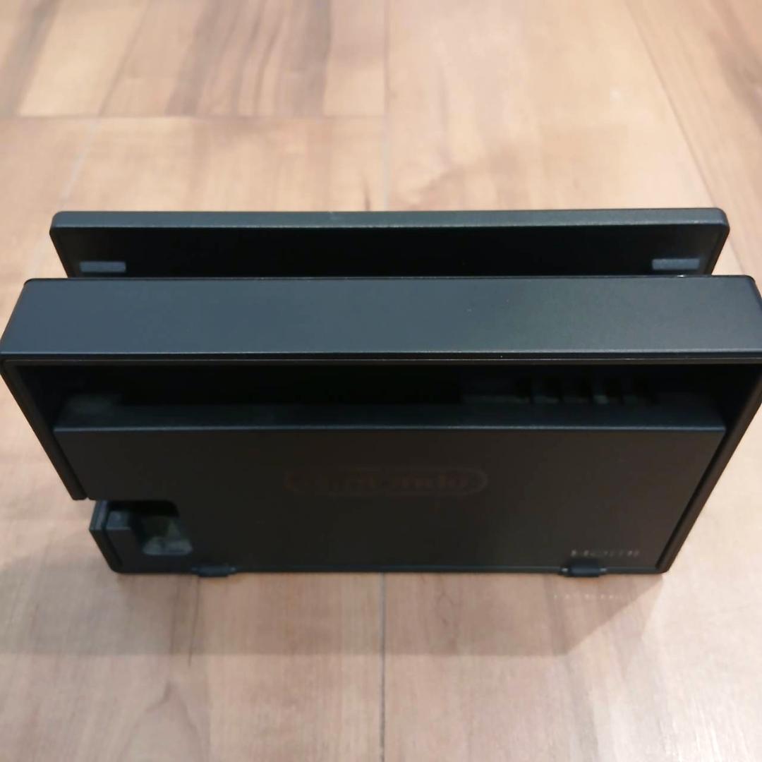 Nintendo Switch ニンテンドースイッチ本体 付属品 簡易ケース付き