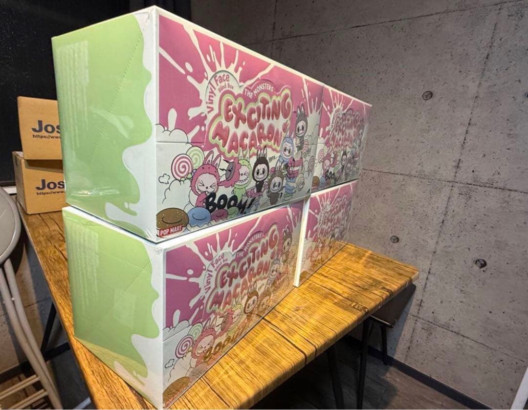 4箱　POPMART MONSTERS Exciting Macaron ラブブ