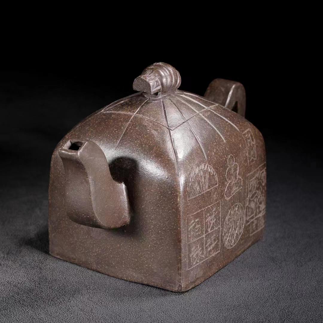 中国古美術・宜興原鉱古銅泥壺・紫砂壺・品名：印包・底款：厚徳載物・朱泥・急須