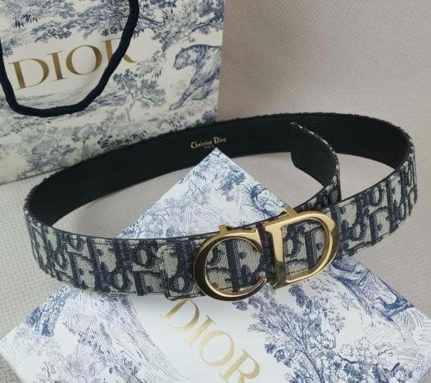 Christian Dior ロゴ入りベルト