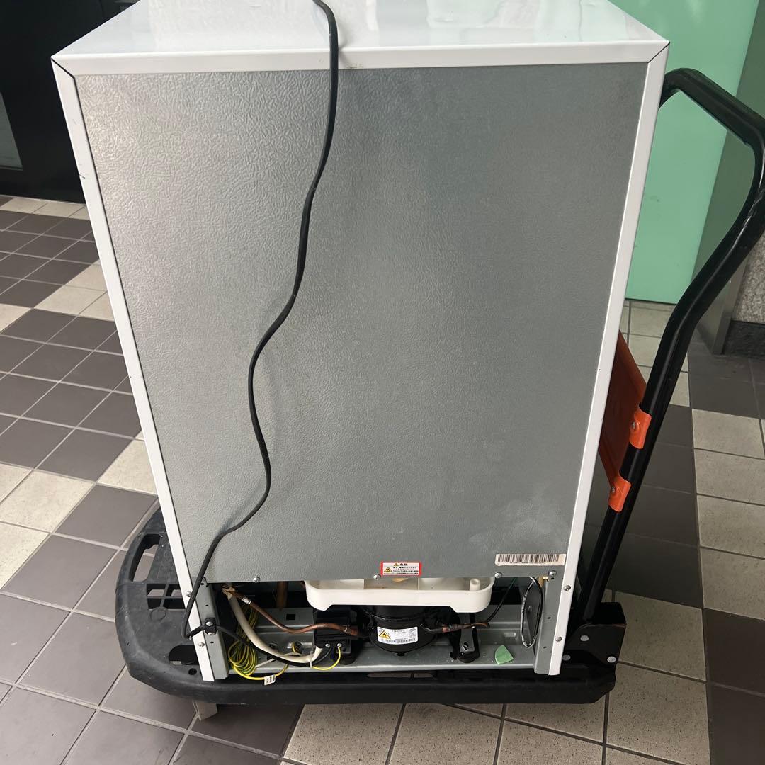 S-cubism 2ドア冷蔵庫 R-90WH 一人暮らし用