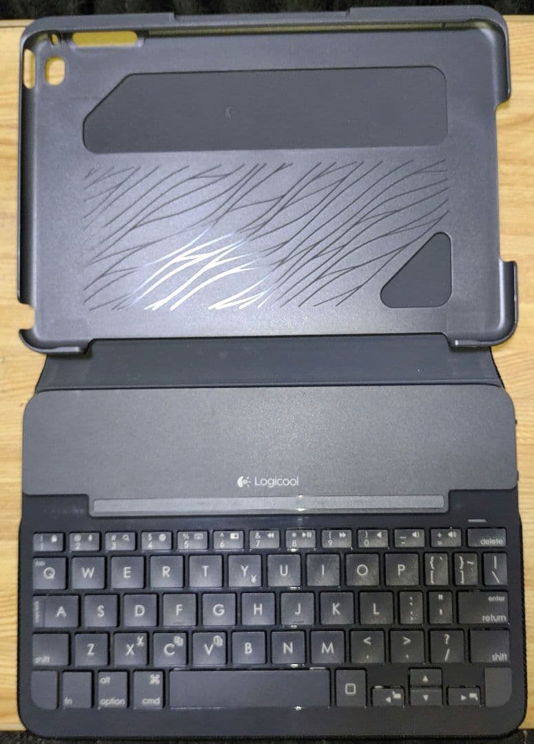 iPad本体 iPad mini 4 128GB Wi-Fi + Cellular