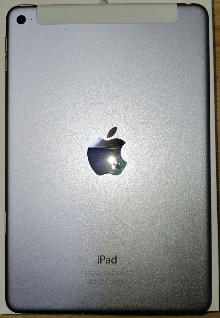 iPad本体 iPad mini 4 128GB Wi-Fi + Cellular