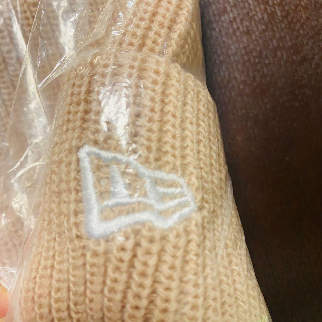 ちいかわ ニューエラ　ニット帽NEW ERA® 黒・グレー・ピンク、3色セット