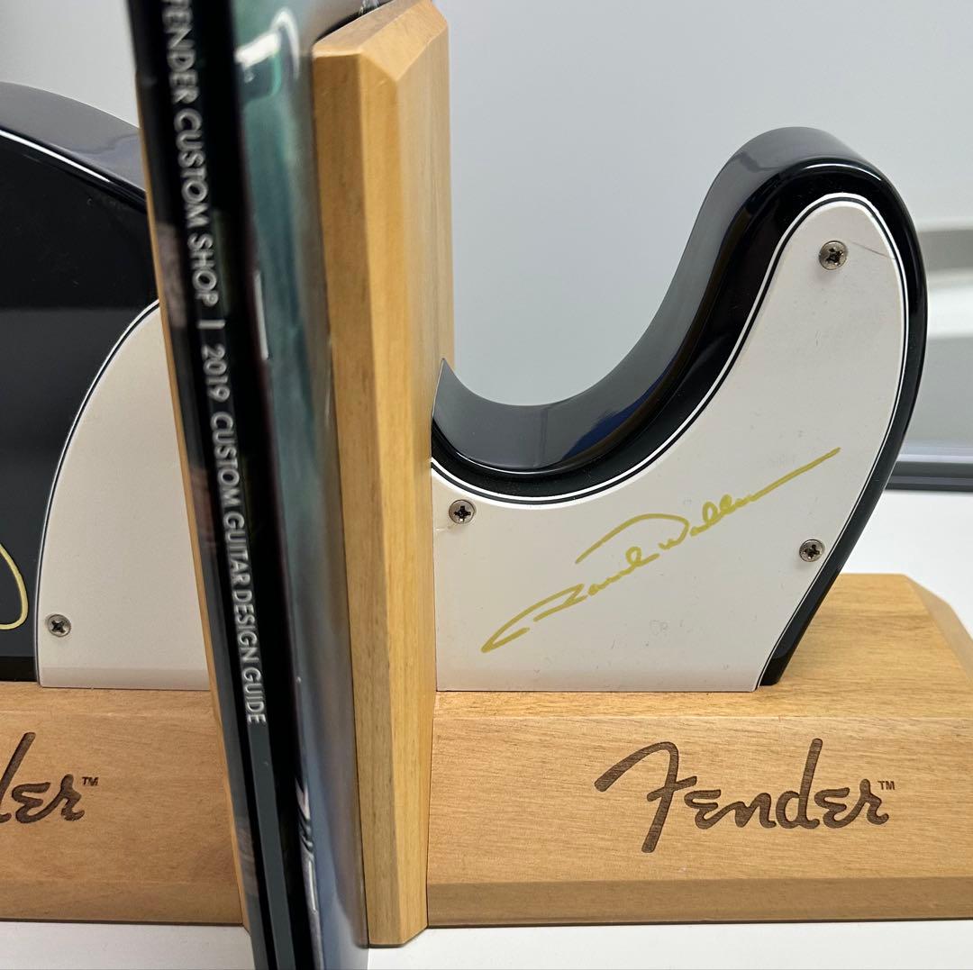 Fenderビルダーサインブックエンド テレキャスター実物ボディ同素材 おまけ付