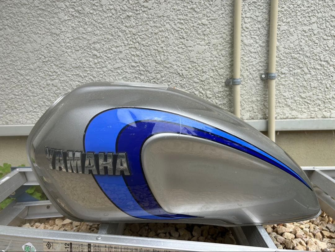 xjr400タンク　4hm rh02j 後期