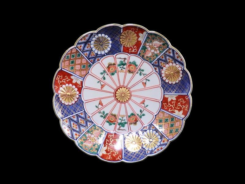 大聖寺伊万里　金襴手　菊花紋の図　８寸菊皿　E367AS-CUz