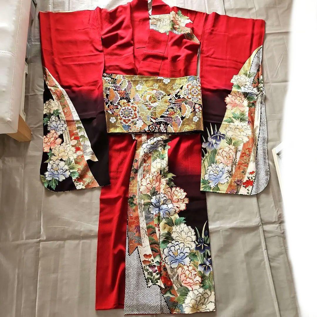 京都きもの友禅　振り袖　帯　長襦袢　3点　金彩　絞り　牡丹　蝶