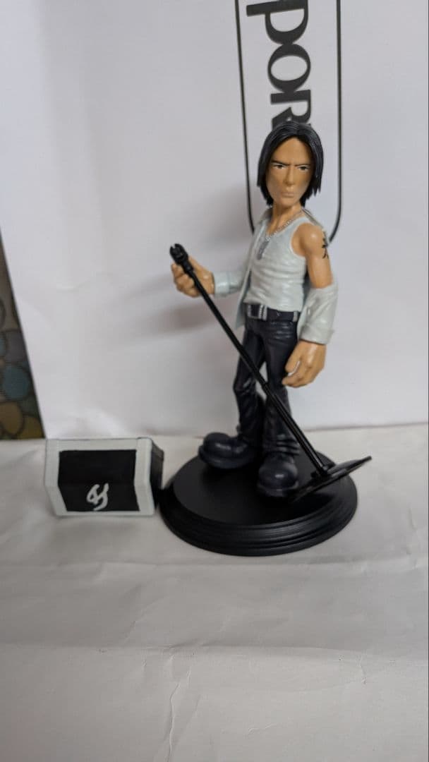 氷室京介リペイントフィギュア