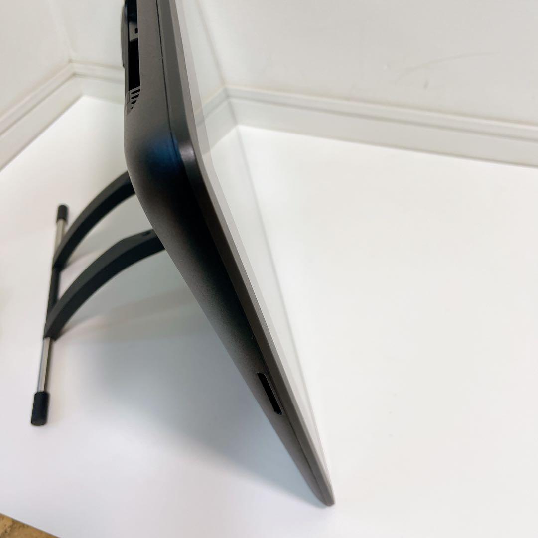 動作確認済 Wacom Cintiq 22 FHD DTK-2260K1D