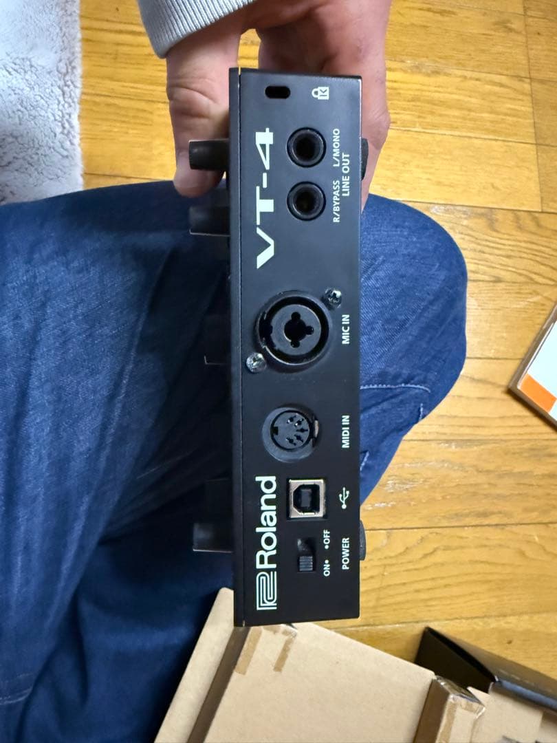 Roland VT-4 ボーカルエフェクター