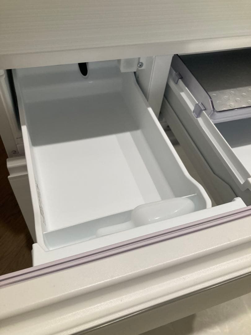 東芝 冷蔵庫 ベジータGR-V510FZS 507L フロストホワイト　送料込