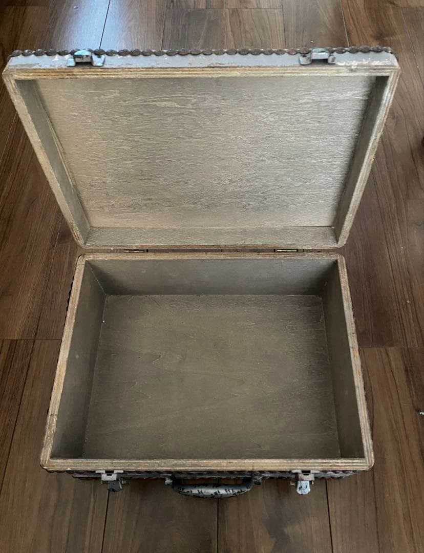 アンティーク　ビンテージ木製　トランク　ボックスバック　ケース