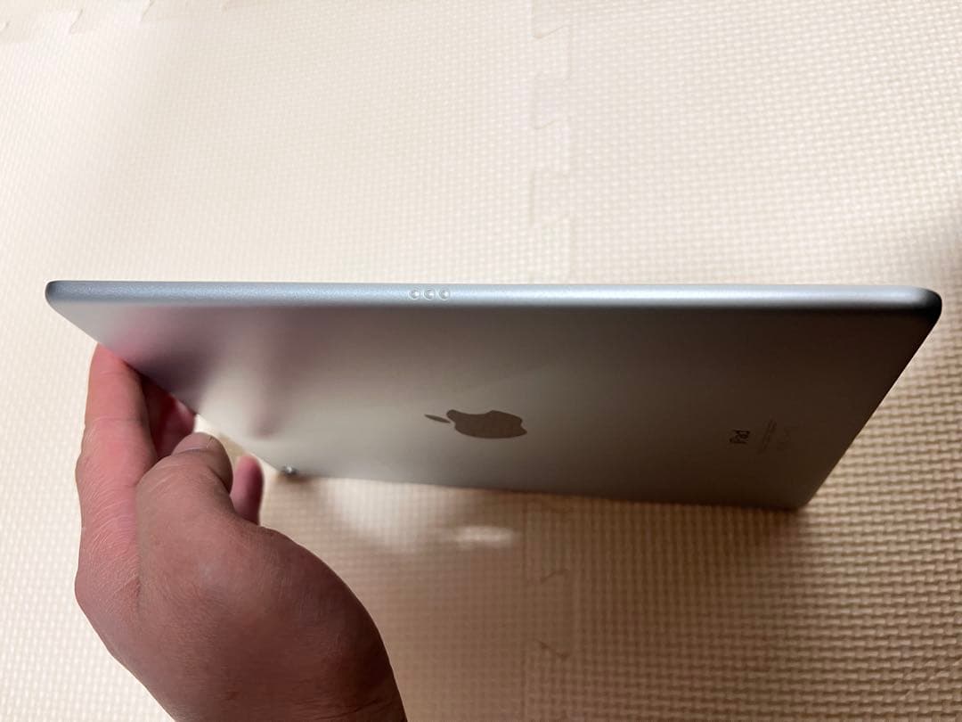 Wi-Fiモデル iPad Pro 9.7-inch 128 GB Silver