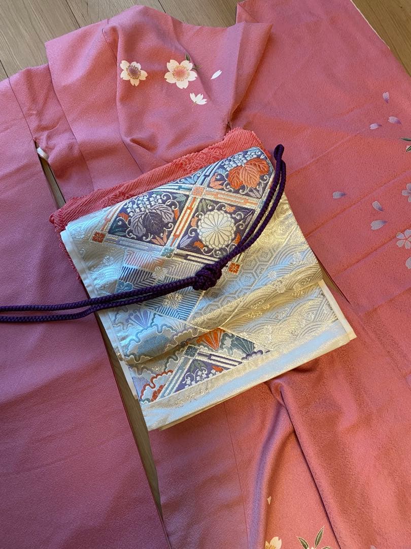 【振り袖　5点セット】　振袖　刺繍　卒業式　袴　ピンク　紫　フルセット