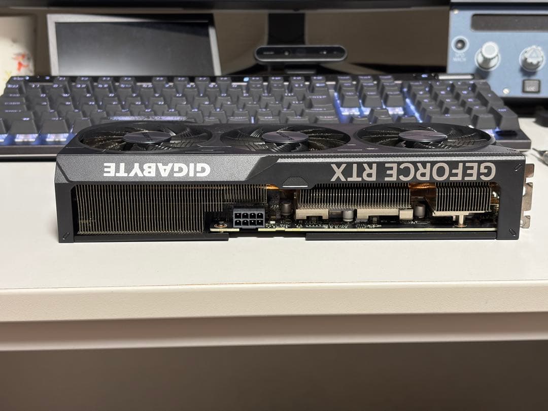 グラフィックボード・グラボ・ビデオカード GIGABYTE GEFORCE RTX4070 12G