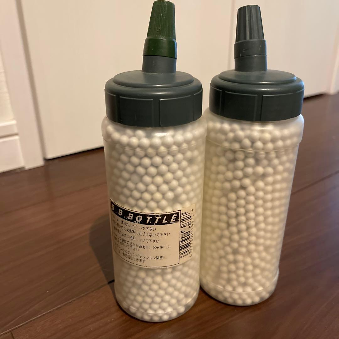 BB弾 大ボトル付属2本セット 東京マルイ 純正 超精密 弾は新品・ボトルは中古