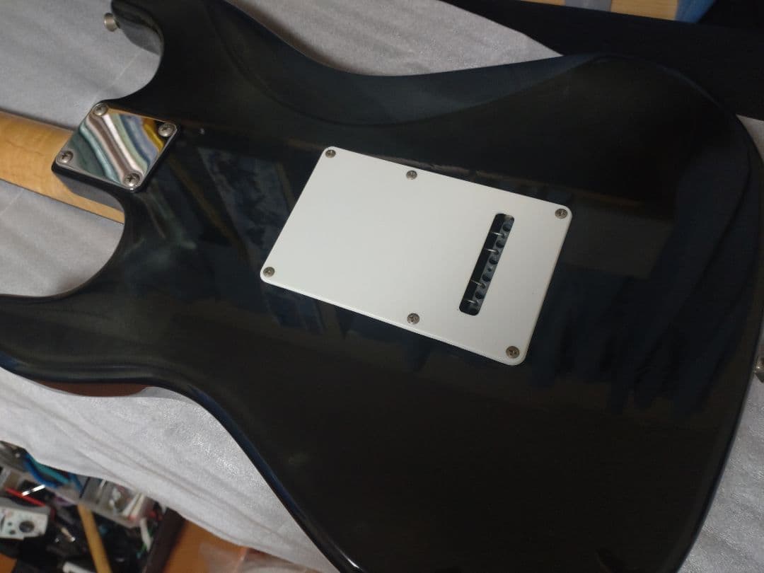 改良Legend ストラトタイプエレキギター