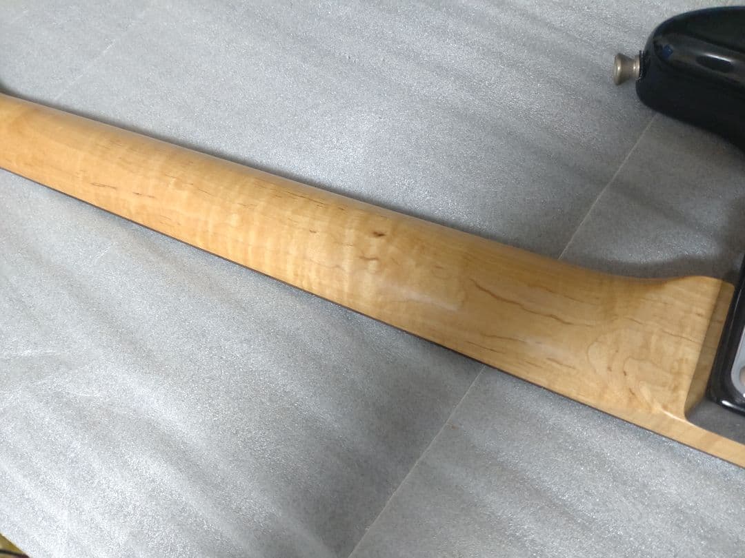 改良Legend ストラトタイプエレキギター