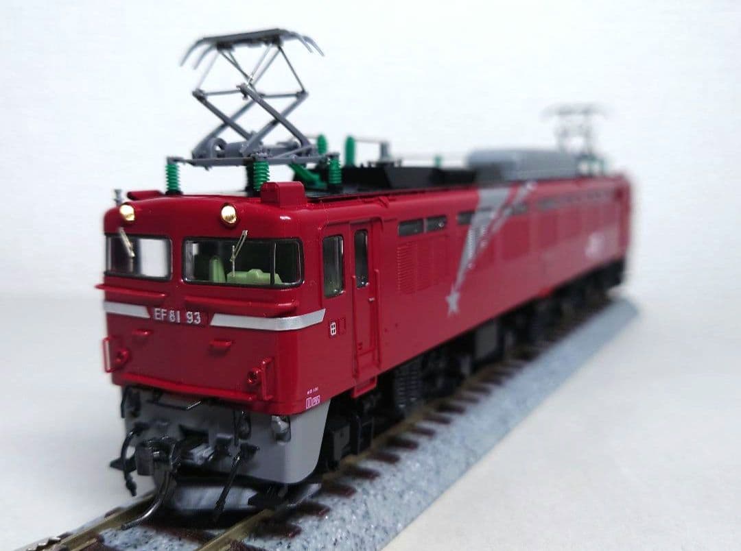 トミックスHO-147　JR EF81 北斗星色