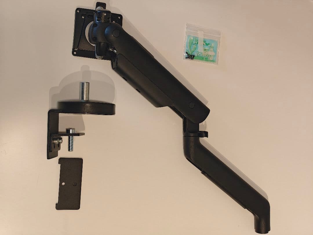 ハーマンミラー Flo X 大型／曲面モニター対応モニターアーム