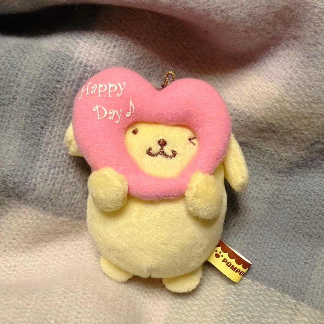 ポムポムプリンカフェ　マスコット　ハッピーデイ