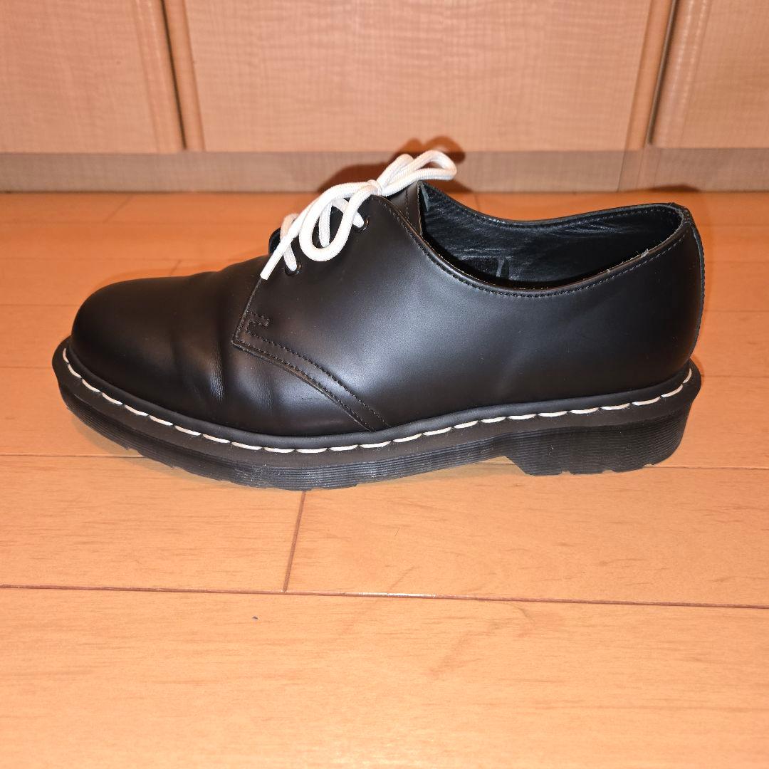 ドクターマーチン 3ホール 1461 ホワイトステッチ 8UKサイズ