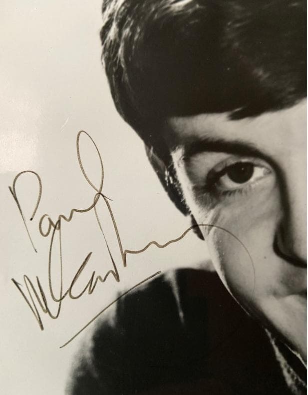 Paul McCartney　直筆サイン（鑑定書付き）