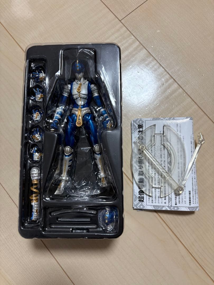 超像可動　ジョジョ　ブチャラティ　スティッキィフィンガーズ