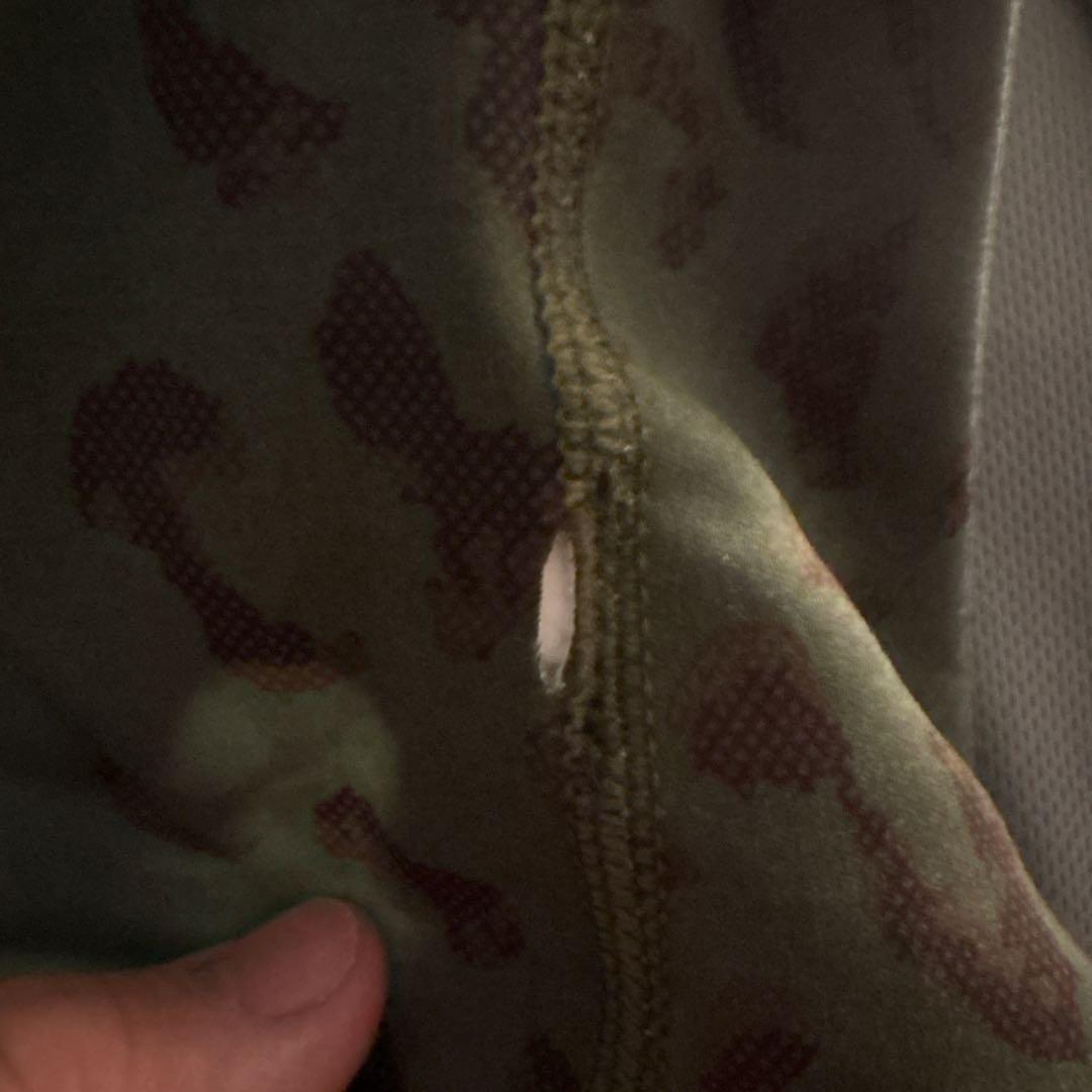 小物 Supreme Heat Reactive Balaclava Leopard